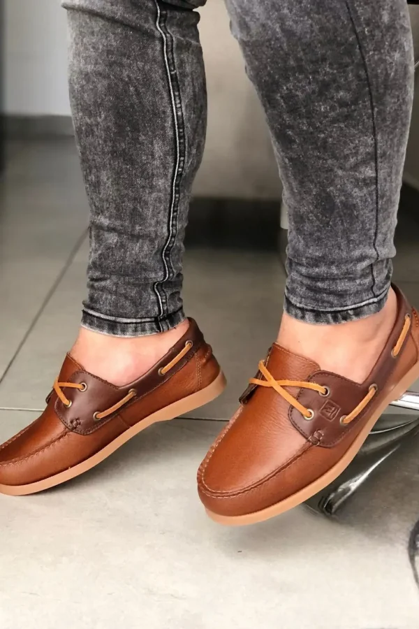 zapato-mocasin-en-cuero-para-hombre-color-miel