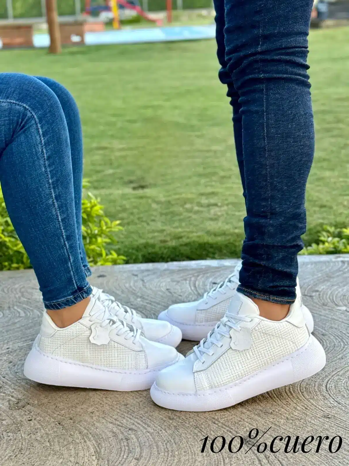 Zapatos-en-cuero-genuino-para-parejas-con-suela-liviana-color-blanco
