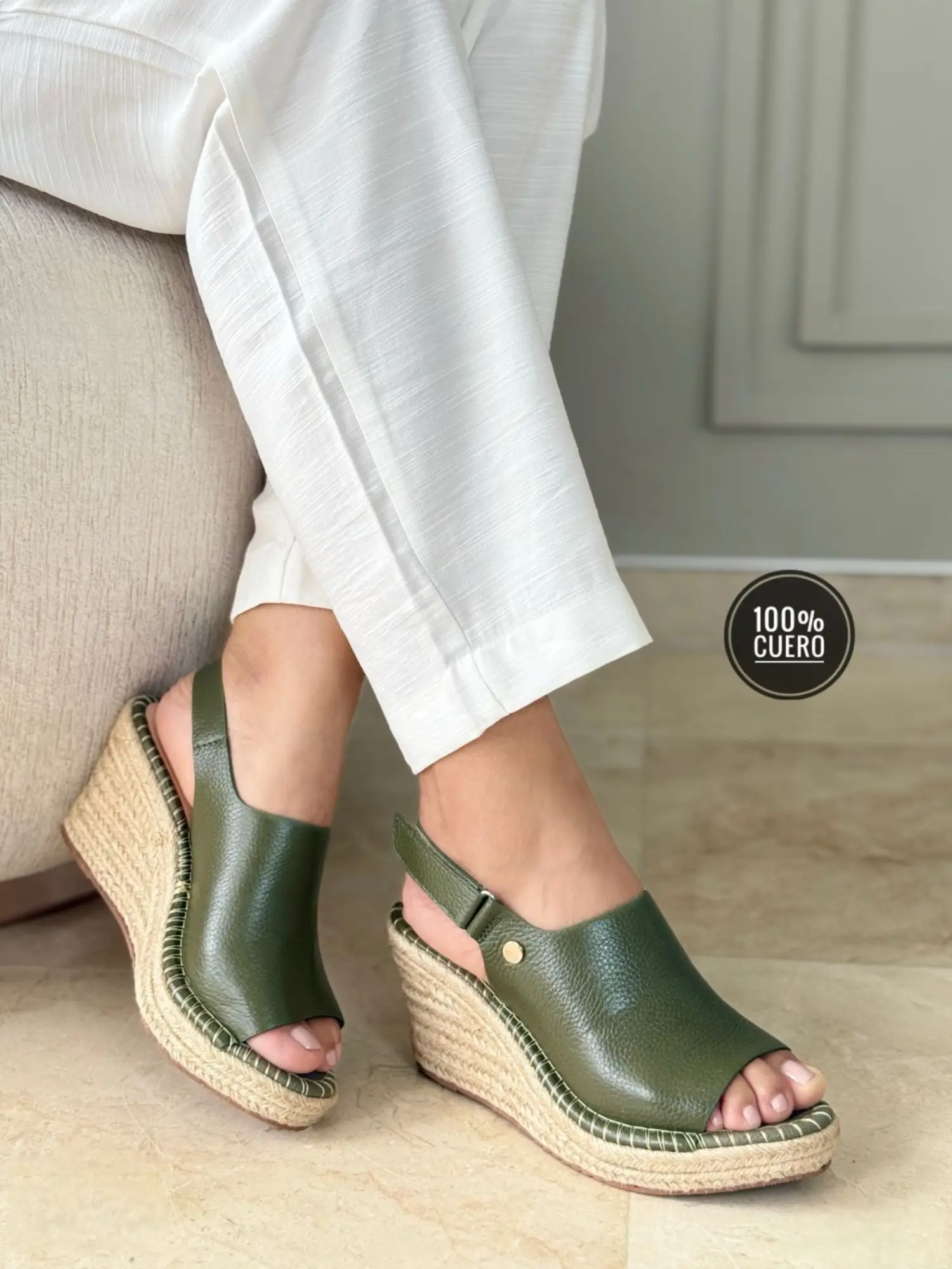 sandalias-de-plataforma-mujer-estilo-elegante-ajustable-en-cuero