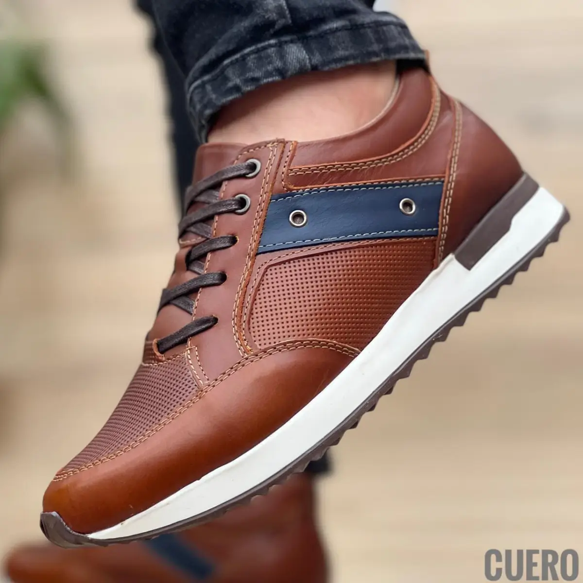 zapato-casual-en-cuero-genuino-para-hombre-color-miel