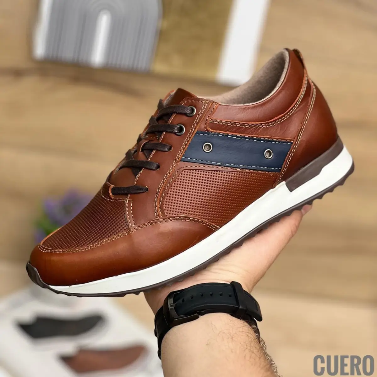 zapato-casual-en-cuero-genuino-para-hombre-color-miel