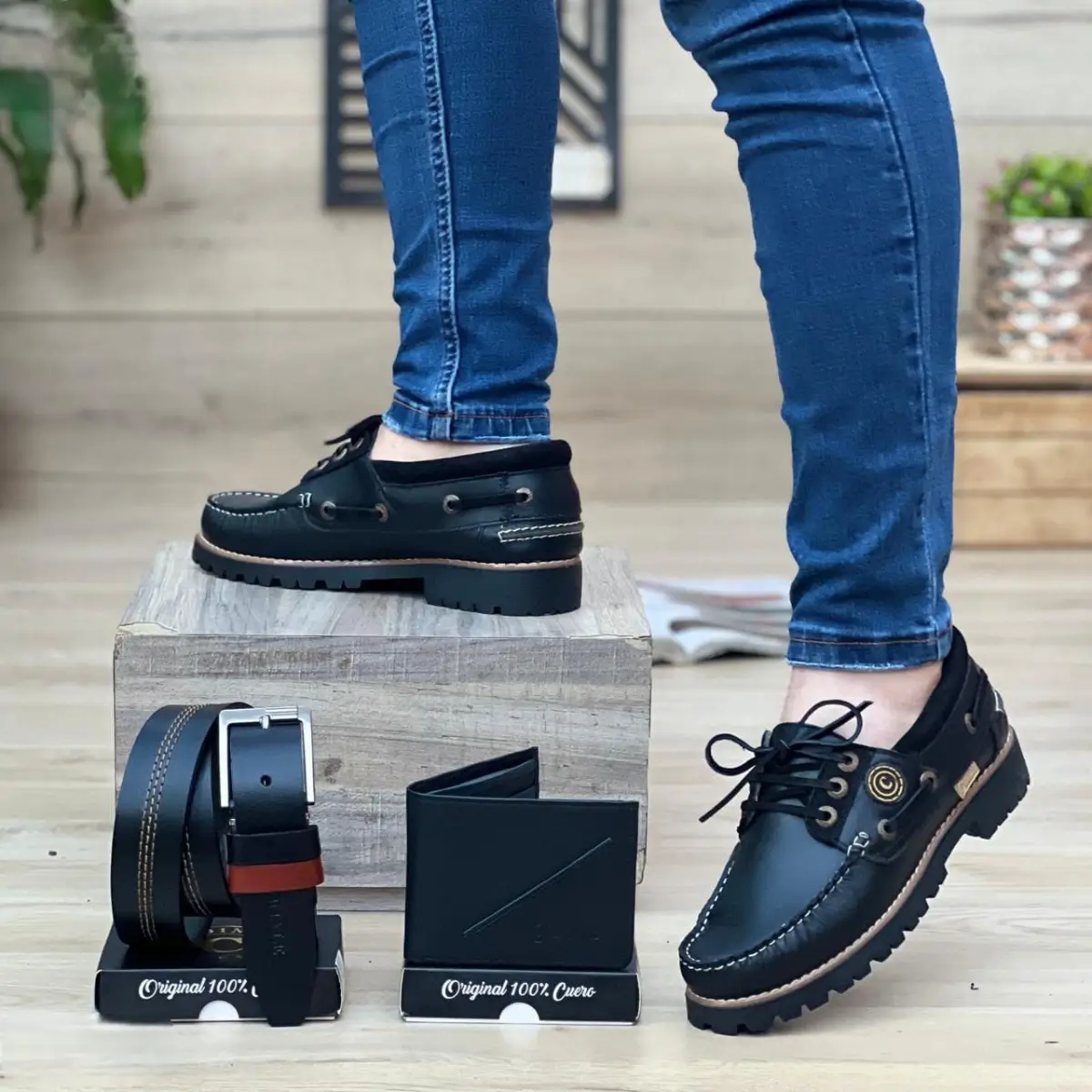 Set de zapato, billetera y correa en cuero genuino para hombre color negro