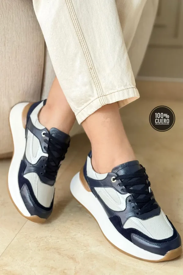 zapatillas-deportivas-de-cuero-para-mujer con-detalles-dorados