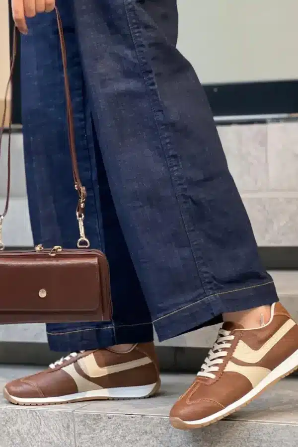 set tenis y bolso bandolera en cuero para mujer suela antideslizante y doble compartimento hecho en Colombia