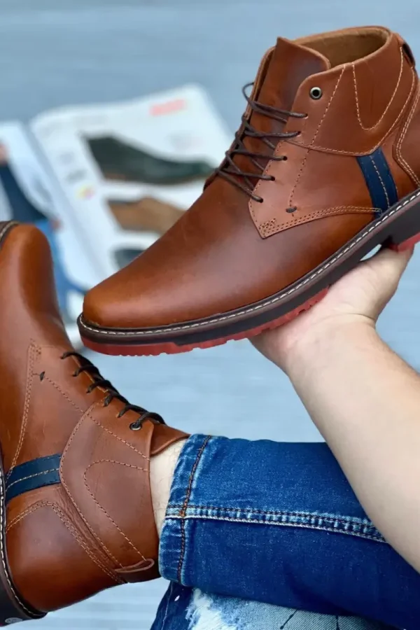 botines cuero hombre confort en color miel con suela TR bicolor y cordones hecho en Colombia