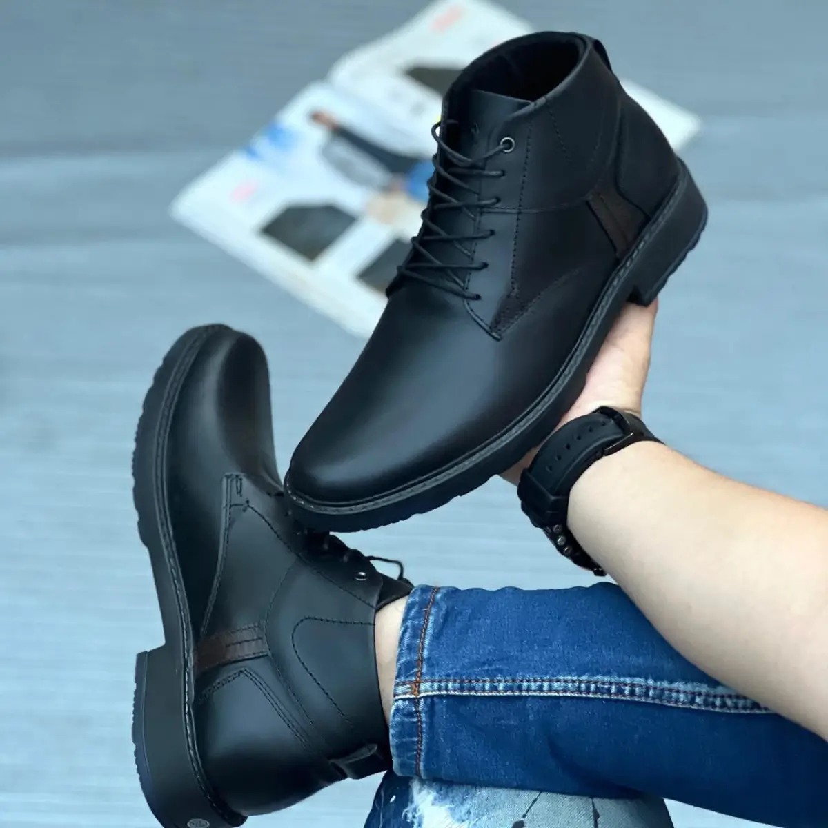 botines cuero hombre confort en color miel con suela TR bicolor y cordones hecho en Colombia